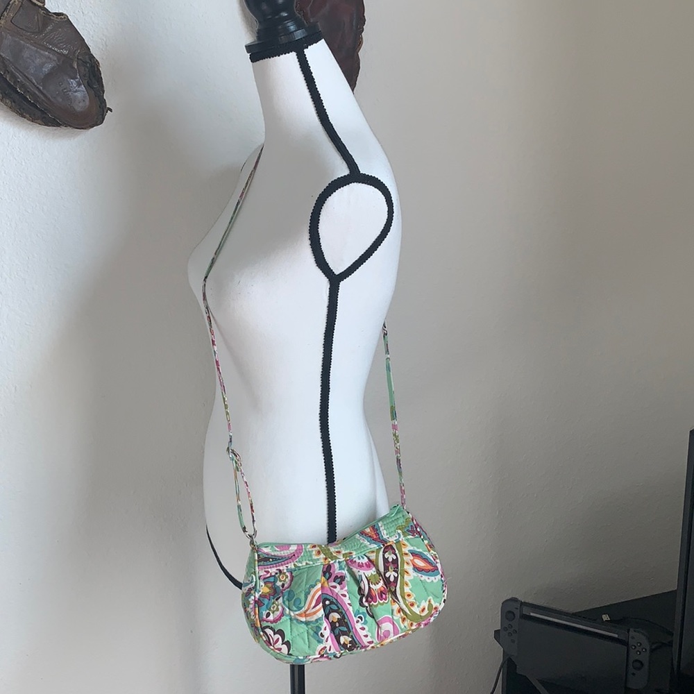Vera Bradley adjustable strap crossbody - Picture 2 of 6